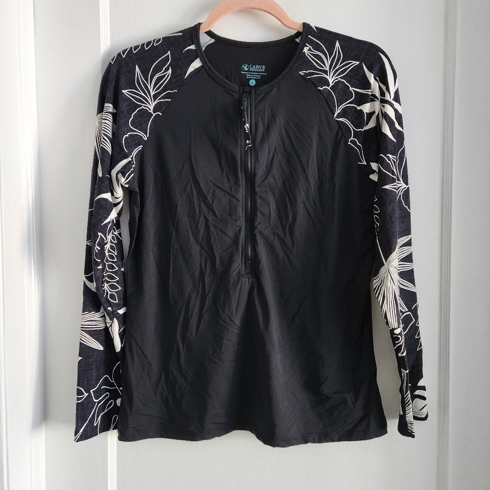 Carve Designs Black And Cream Surfing Rash Guard
